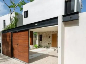Jungle Chic 3 Bedroom Villa