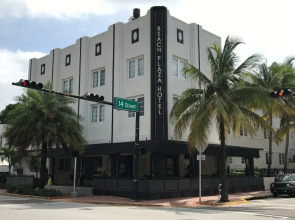 The Beach Plaza Hotel & South Beach Plaza Villas