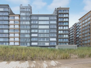 Apartment by the sea in Middelkerke