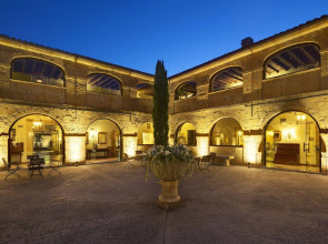 Parador De Cangas De Onis