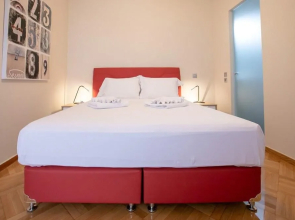 Luxurious 5 bedroom-3 bathroom Apartment 2- Athens