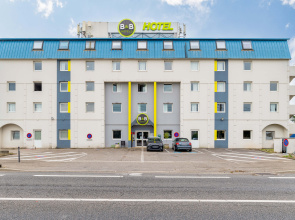 B&B HOTEL Lyon Grand Stade Meyzieu