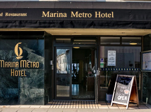 Marina Metro Hotel