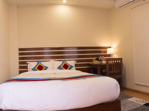 Truly Asia Boutique Hotel