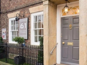 Number 61 Guest House and Tea Room