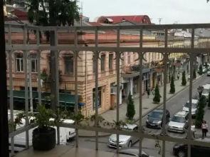 Tengiz`s Apartment on Gorgiladze