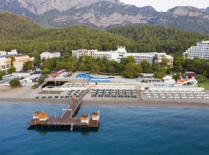 Perre La Mer Hotel Resort & Spa