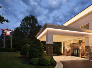 Hampton Inn by Hilton Richmond-North/Ashland