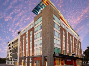 Aloft Savannah Downtown Historic District