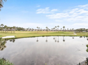 Spacious and Stylish 4-bed, 4.5-bath Home With Stunning Golf Views