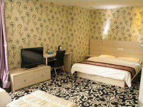 Super 8 Hotel Yinchuan QiRong Qing He Bei Jie