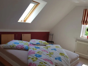 Quiet Holiday Home in Fliemstorf Germany near Beach