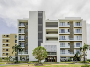 Il Lago At Juanillo Beach