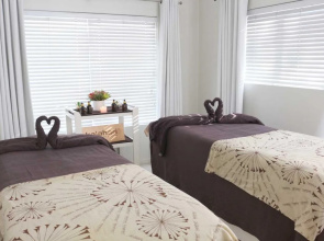 Lakeside Lodge & Spa