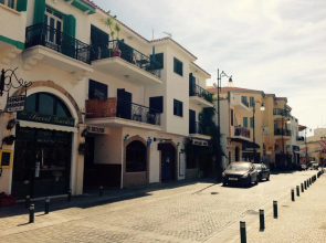 Ne'r Beach Calm Place