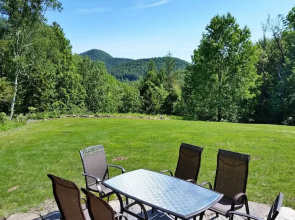 Chester Farmhouse on 100 Acres, 15 Min to Okemo!