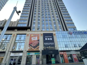 Luoyang Huating Lanshe Homestay (Luoqi Ancient City Branch)