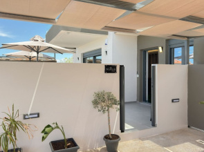 Four Horizons Luxury Villas