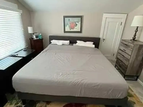 Historic Yakima Home 4BR Office Backyard Oasis