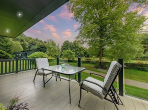 Secret Waterside Lodges in Worcestershire