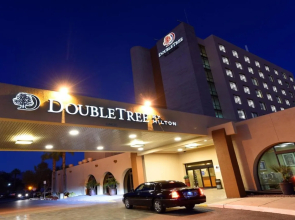 DoubleTree by Hilton Tucson - Reid Park