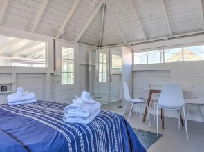 Bungalow 5 - 1br, Water View