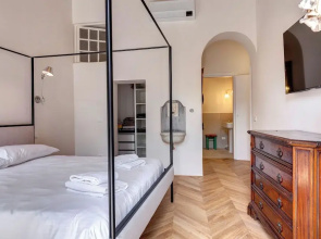 San Gallo Apartment by Mamo Florence