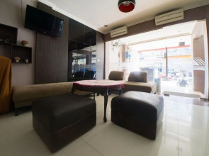 RedDoorz @ Boulevard Panakkukang Mas