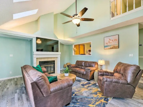 Near Ouachita River: Home w/ Deck in Hot Springs