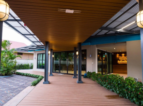S.22 Hotel Suratthani