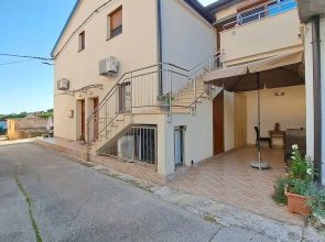 Studio Leo Apartment