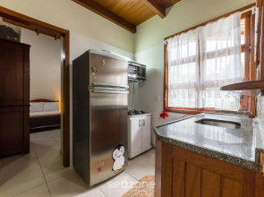 Apto 2qtos churrasq. 400 à praia | Jurerê - JBA202