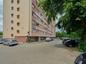 Bright & Stylish Gajowicka by Renters