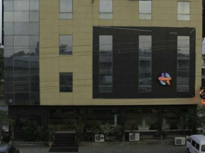 Express Hotel Lahore