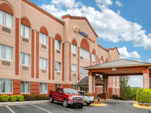Comfort Suites Raleigh Walnut Creek