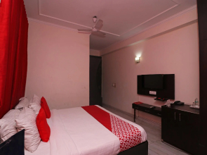 OYO 73418 Ecr Residency And Service Apartment