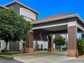 La Quinta Inn & Suites by Wyndham Visalia/Sequoia Gateway
