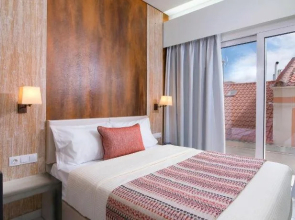 Molos Hotel
