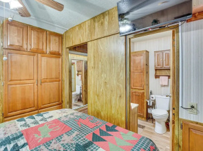 Hike, Swim, Ski & More: Pet-friendly Newland Home!