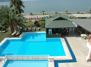 Ceren Hotel