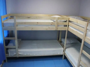 Chernyahovskogo Apartments 5v