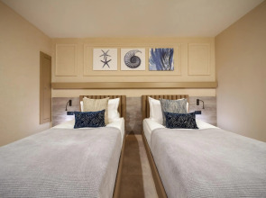 Liu Resorts - All inclusive