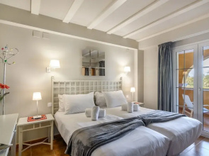 Retreat for 2 in Isla Canela