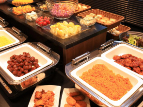 Smile Hotel Premium Osaka Hommachi