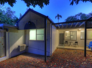 Loyang Apartments Unit 2