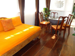 Hotel Mandarina