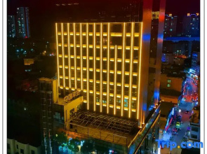 Middle East Hotel (Pingba Zhongshan Middle Road Branch)