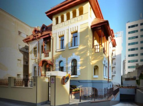 Amadeus Residence