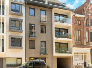 Chic Flat Near Ostend Beach