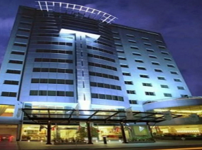 Plaza Real Suites Hotel